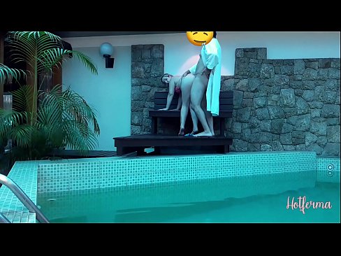 ❤️ El cap convida la criada a la piscina, però no va poder resistir-se a una calor ️❌ Sexe a nosaltres ca.pornfuror.ru ❌❤